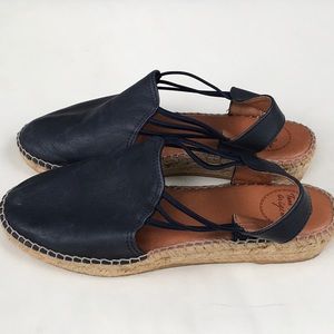 Toni Pons navy blue leather flats size 39